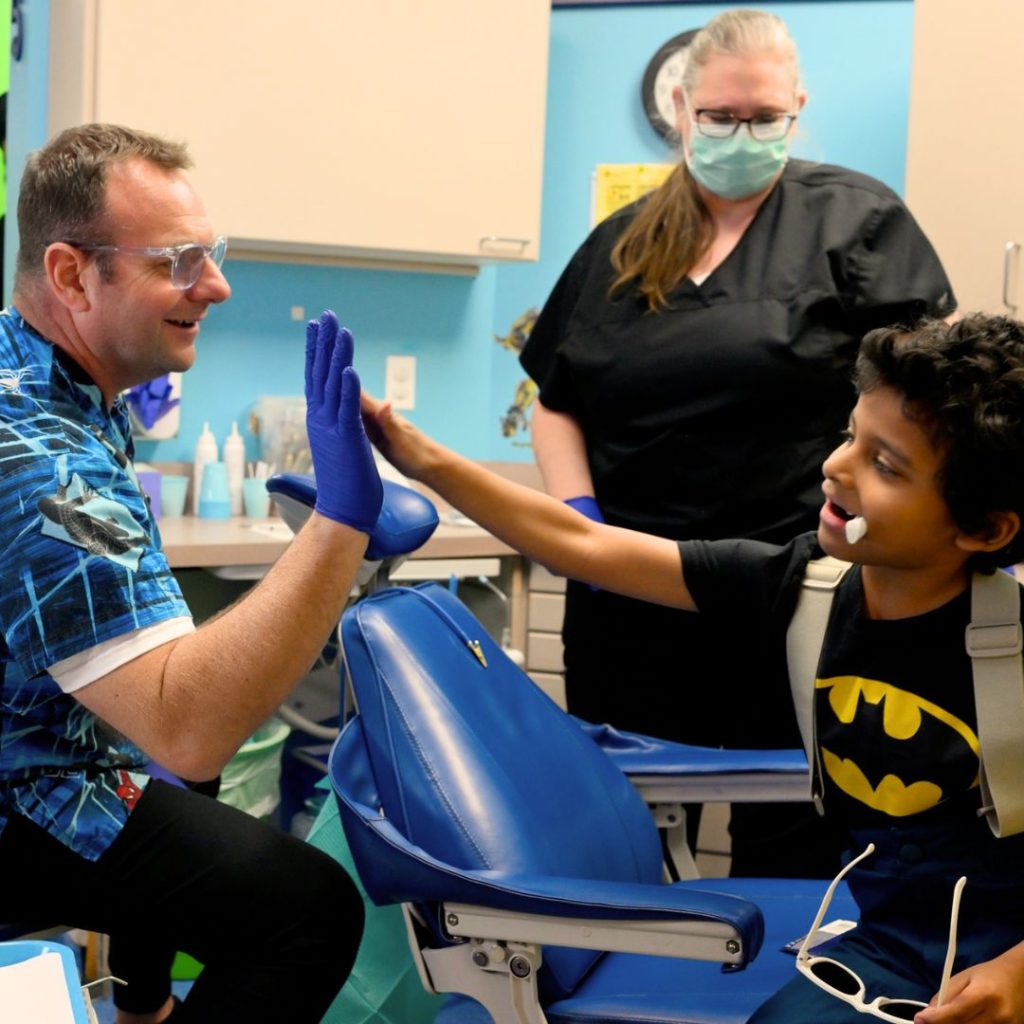 calgary-kids-dentist-dr-zealand